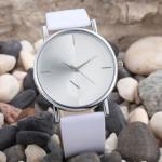 Duoya Women Fashion Design Dial Leather Band Analog Quartz Wrist Watch WH